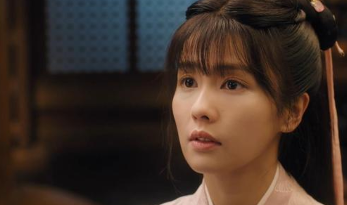 同样是“厚刘海”，把杨紫胡冰卿和杨幂放在一起，差别不止一点