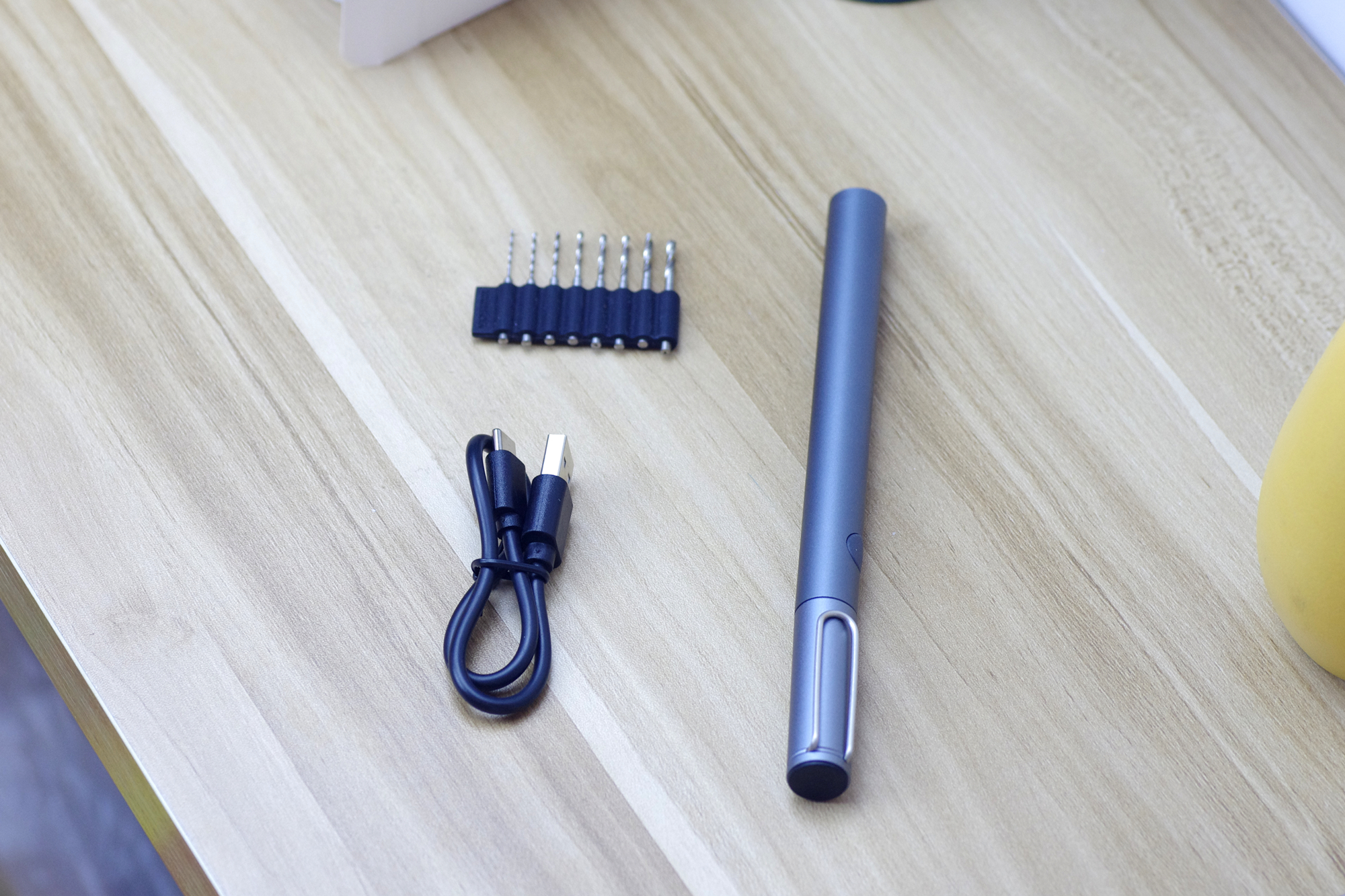 桌面小电钻，WOWSTICK PLAY锂电迷你电钻笔开箱体验