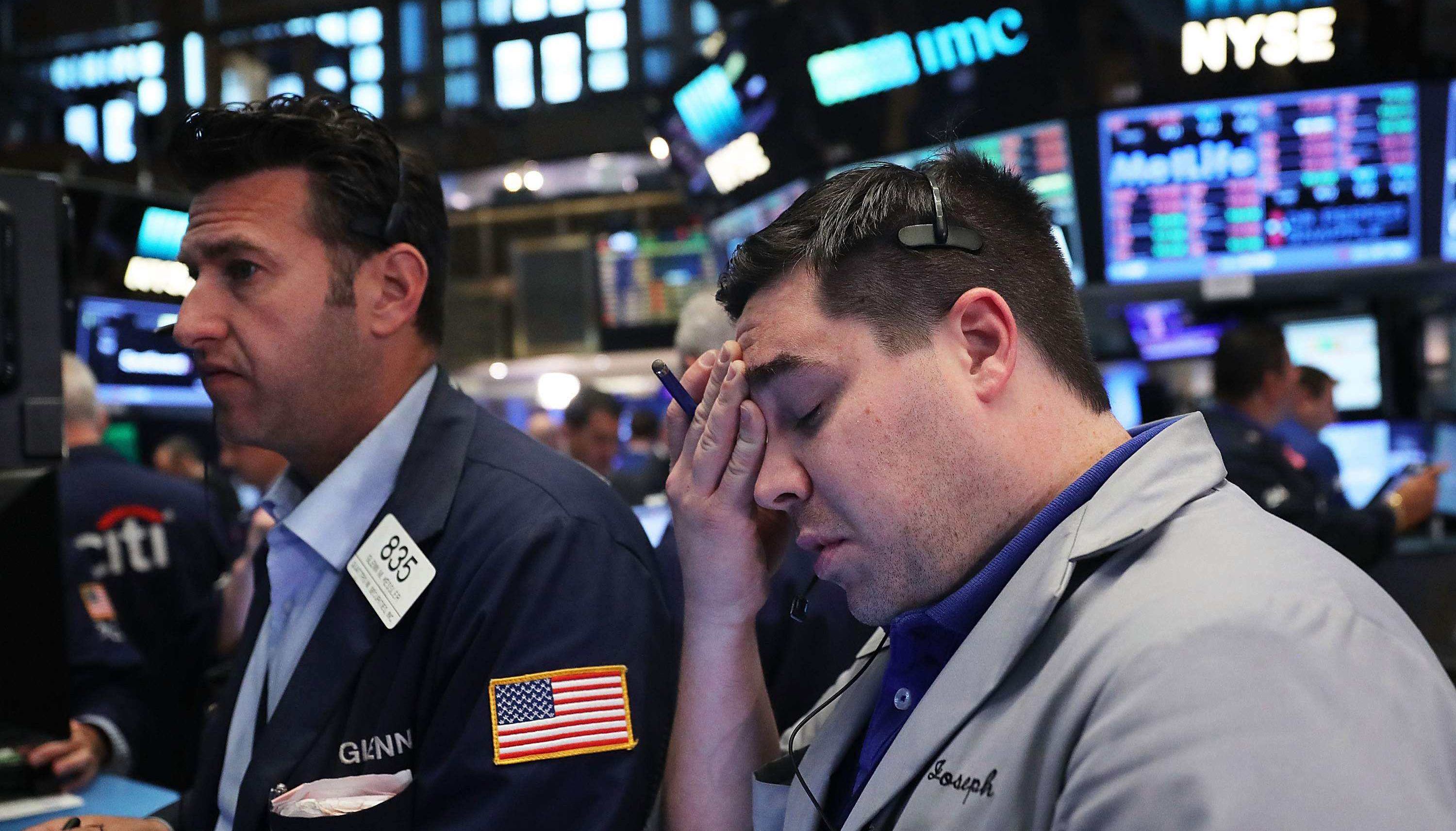 �����Ҿ��棺���������4�����ף�ս���������ǲ�Զ��