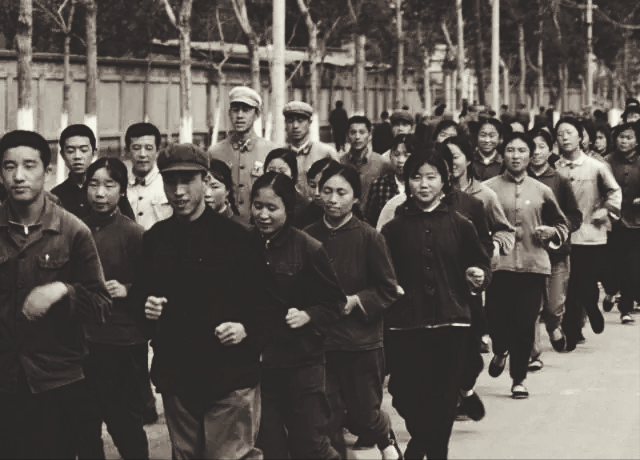 历史会证明一切：毛主席的十个没有，邓小平的十个如果