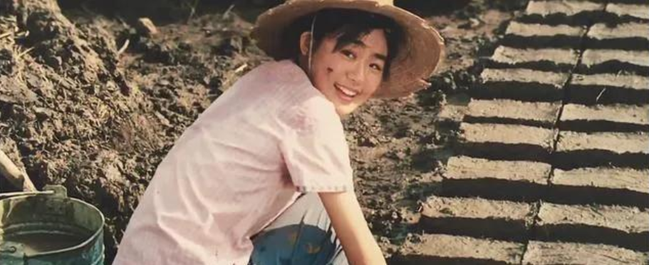 演员丛珊：嫁法国人惨淡离婚，带着儿子再婚嫁导演终获幸福