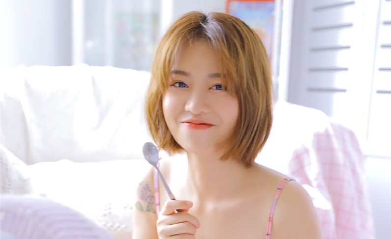追女生送什么礼物好（追女朋友送什么礼物合适）
