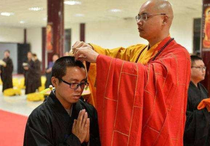 通缉犯徐心联：潜逃17年，初中生混成佛门高僧，一部手抄经卖50万