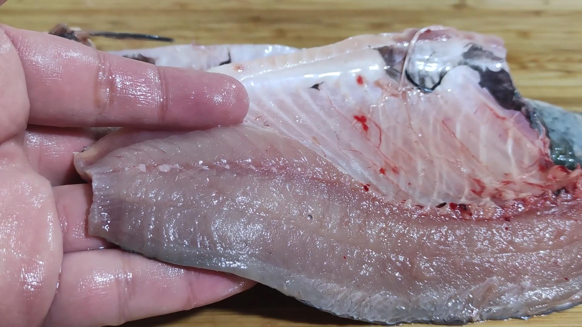 无骨鱼的做法鲫鱼154根骨刺根根去刺就这么简单