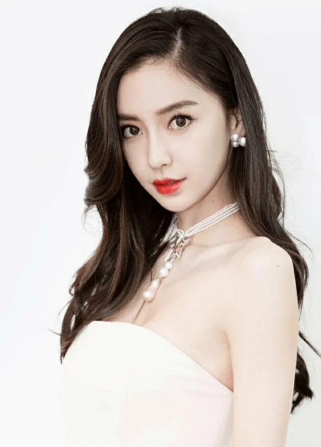 不一样的angelababy