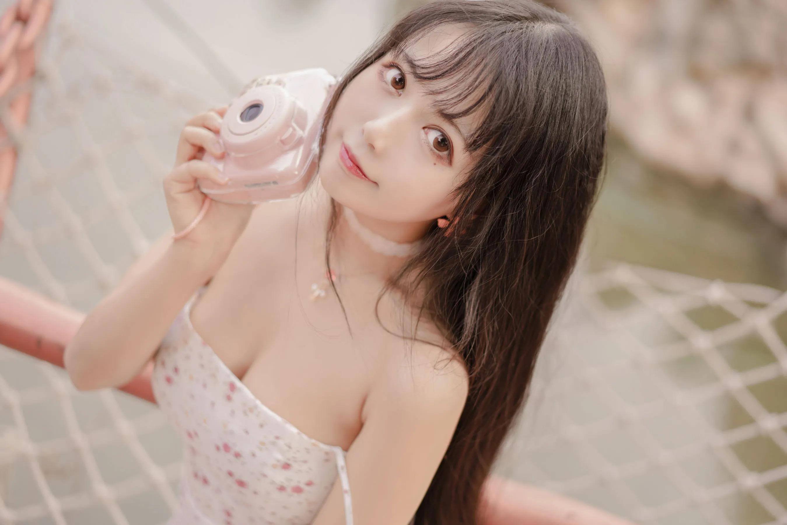 清纯可爱小解解