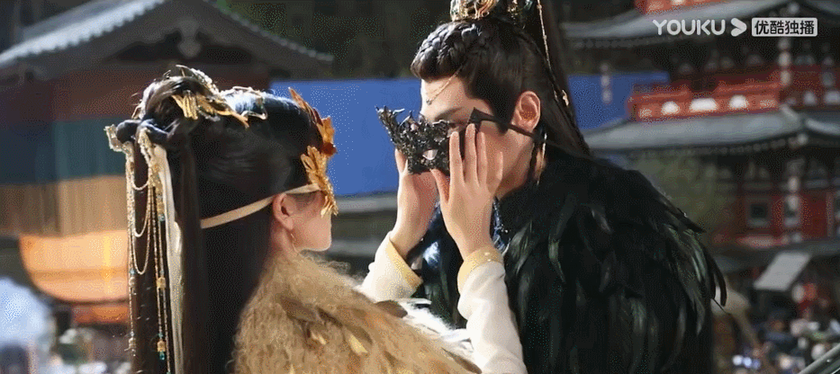 罗云熙的澹台烬，羞耻但有用