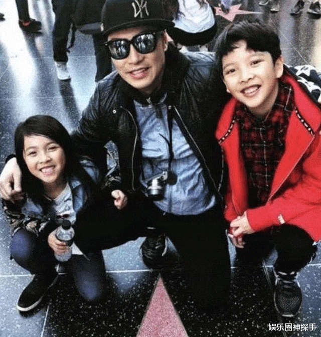 谭耀文一儿一女初长成，10岁女儿很靓丽，15岁儿子是帅气学霸