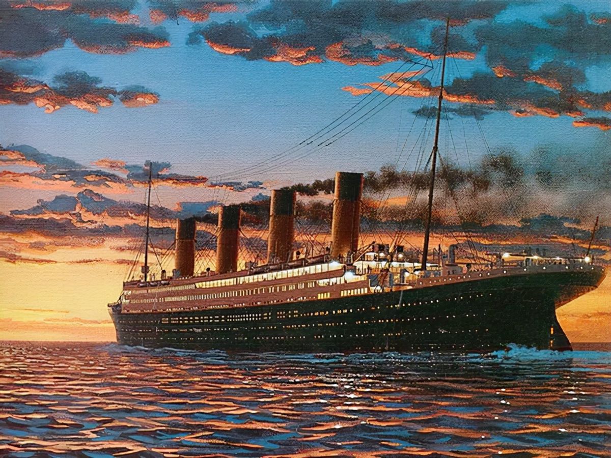 泰坦尼克号沉船时间(泰坦尼克号1985年就被发现，为何不打捞？考古学者：碰都不可以碰)