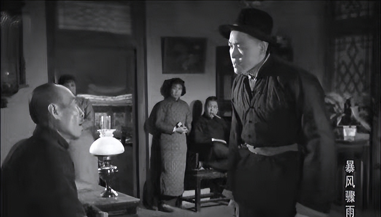 看过他的电影？眼神中有一股“匪气”，演反面成经典