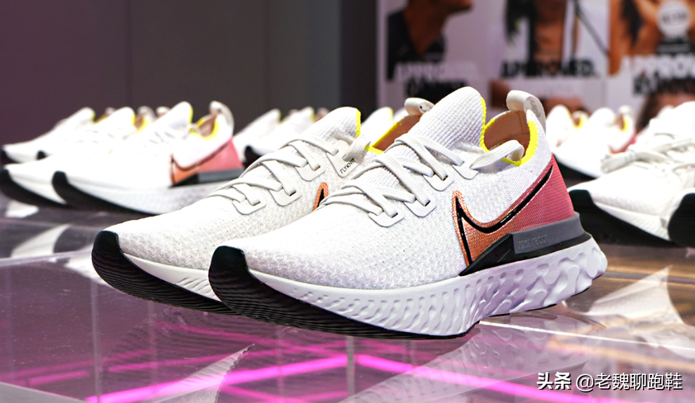 耐克也当“二道贩子”？细说耐克发家史，原来还给亚瑟士打过工