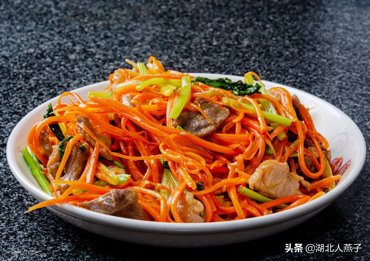 快开学了，多给孩子吃8种“护眼菜”，含大量叶黄素，营养又美味