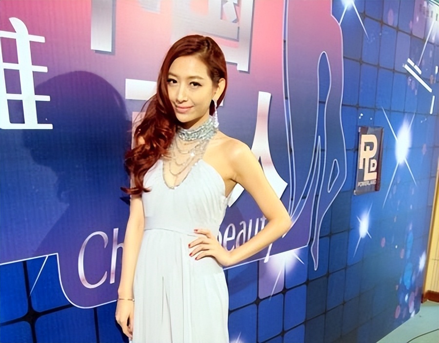 令人愤怒的节目场面：喝油漆，道德绑架，观众一点都不愉快