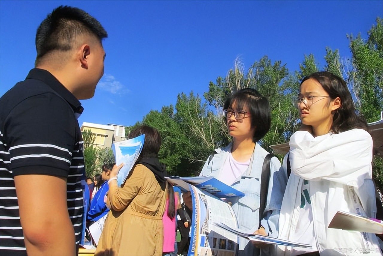 福建4所大学毕业证一文不值，已被全面点名曝光，家长报考需谨慎