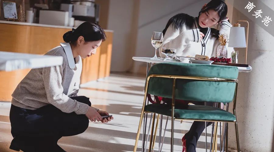 如何识别“真假白富美”？韩剧《安娜》造假骗倒上流社会