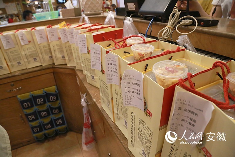 餐饮老板谈“回血之路”：疫下三年，我们如何“熬”出未来