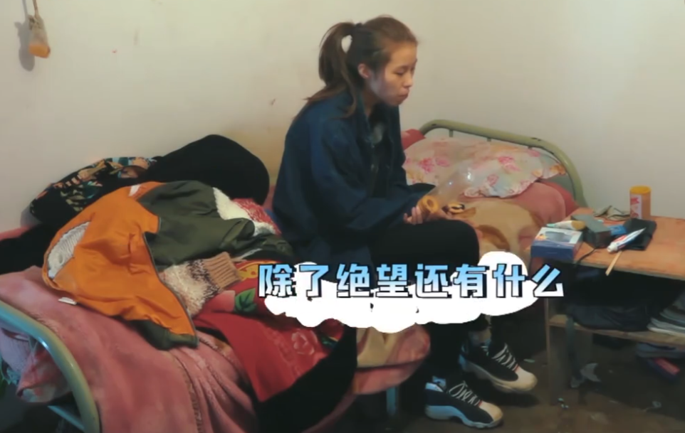 辽宁巨婴：16岁吃饭靠人喂，每天开销过万，开兰博基尼卖手机壳