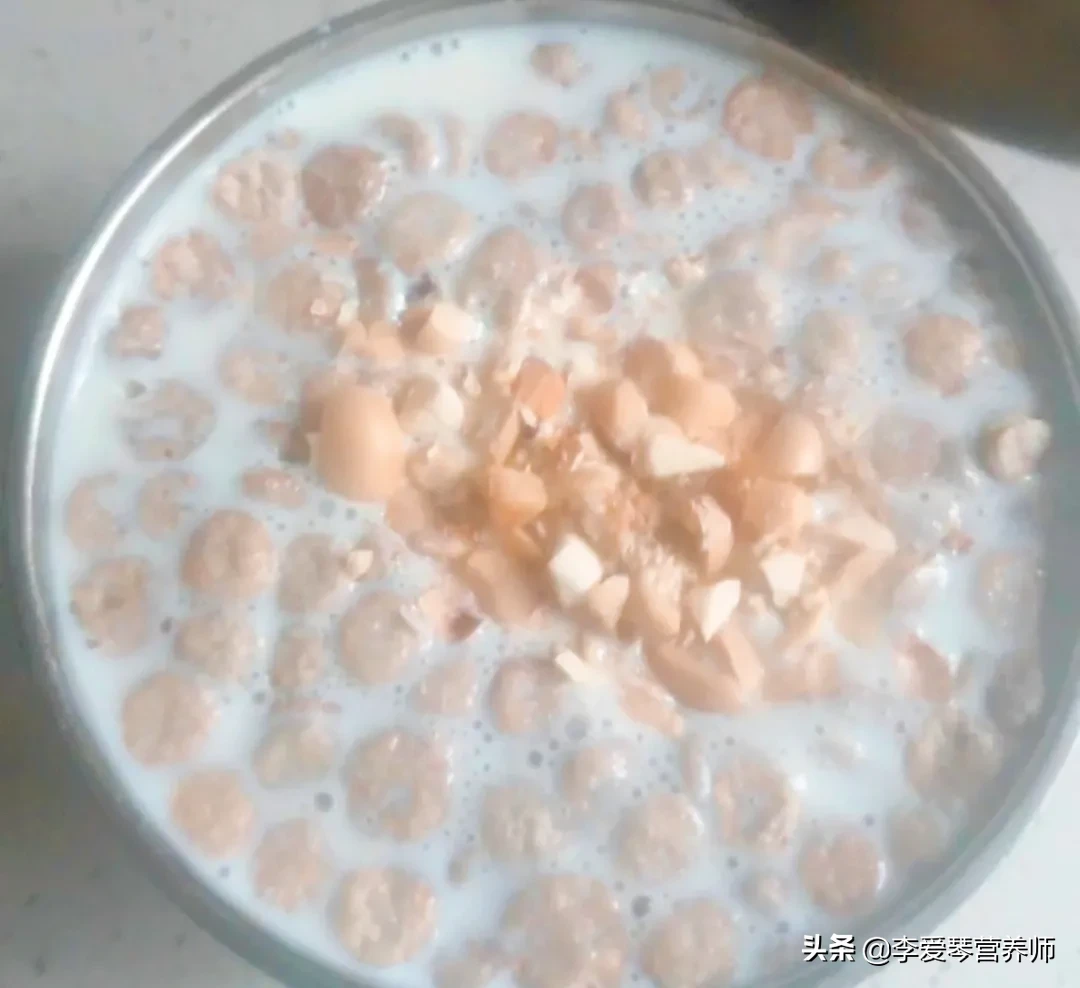 荞麦的功效作用与吃法(被称为降糖之谷的荞麦，真的这么好？)