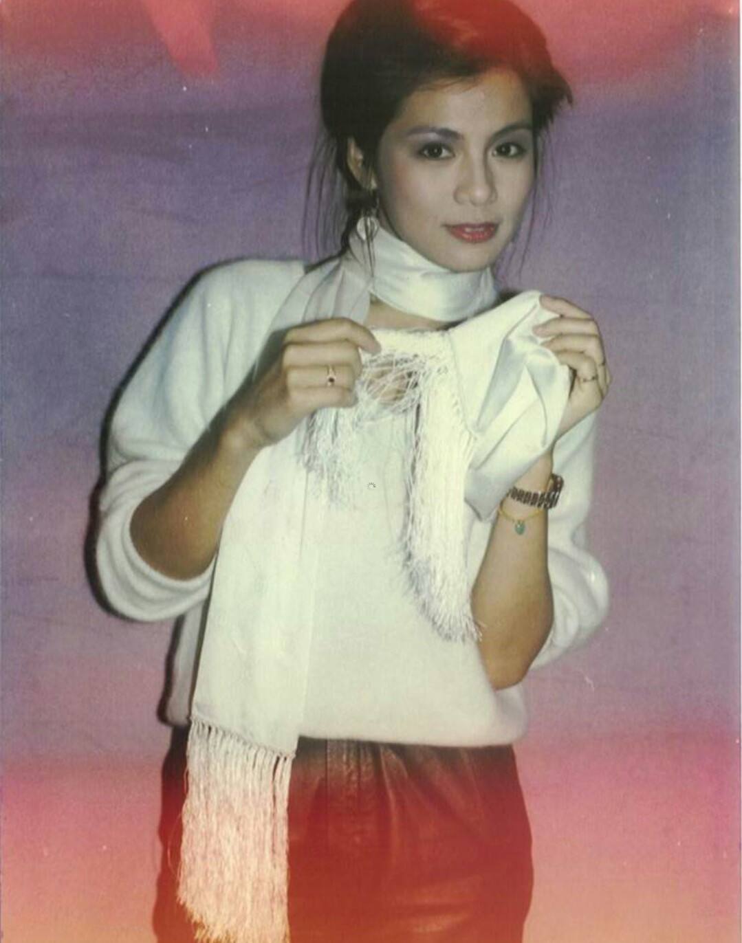“俏黄蓉”翁美玲死因之谜：为情所困是事实，法医的细节令人深思