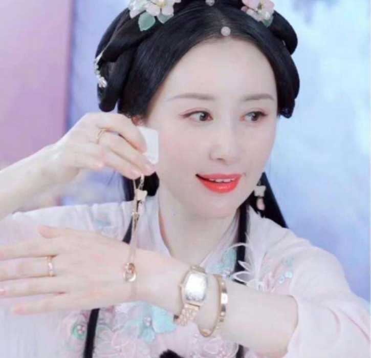 16位明星过虎年,有女星和郭麒麟聚会,有男星回不了家