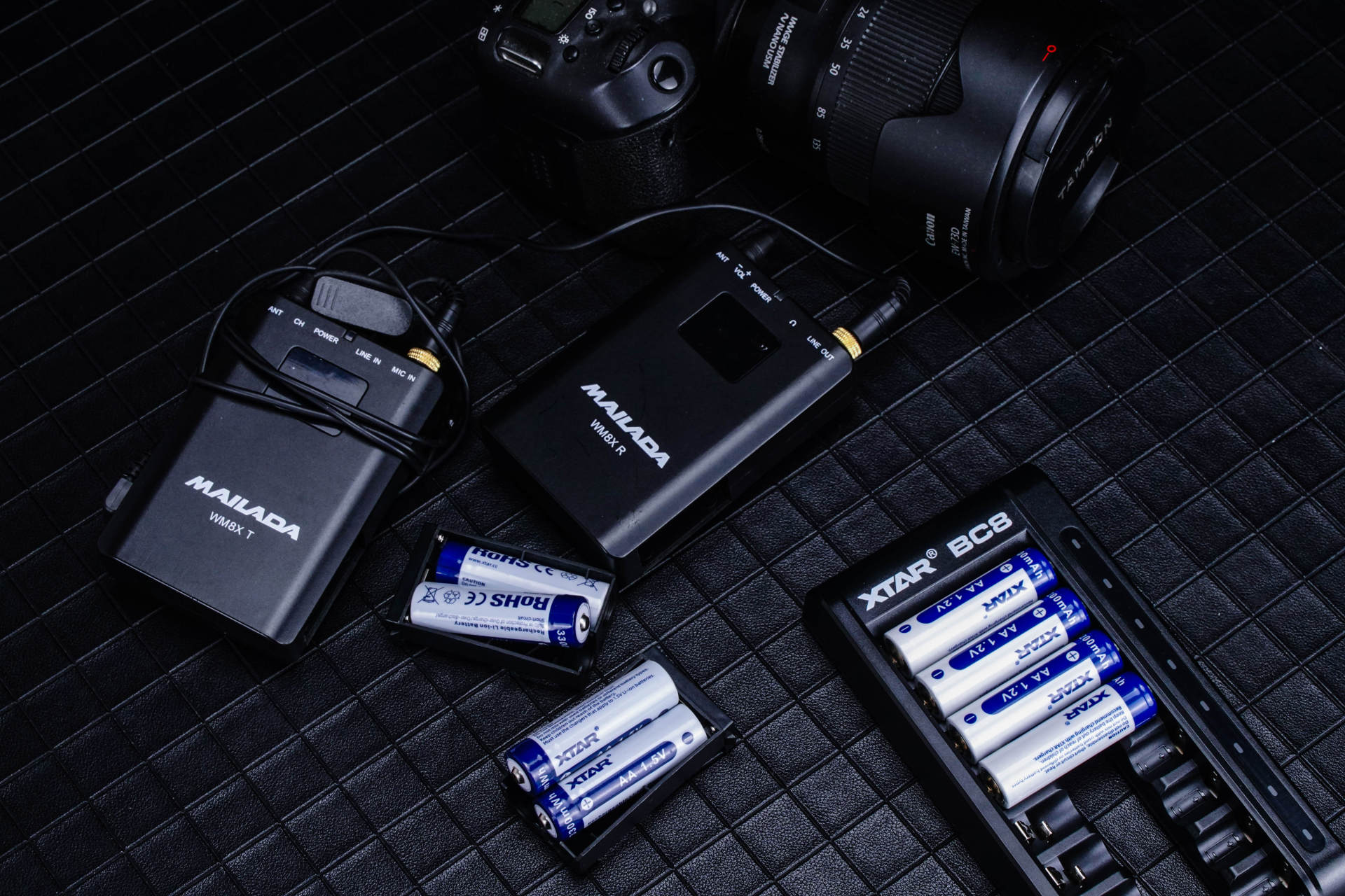 多品牌电池混充，充电快，放电强。入手爱克斯达 XTAR BC8感受