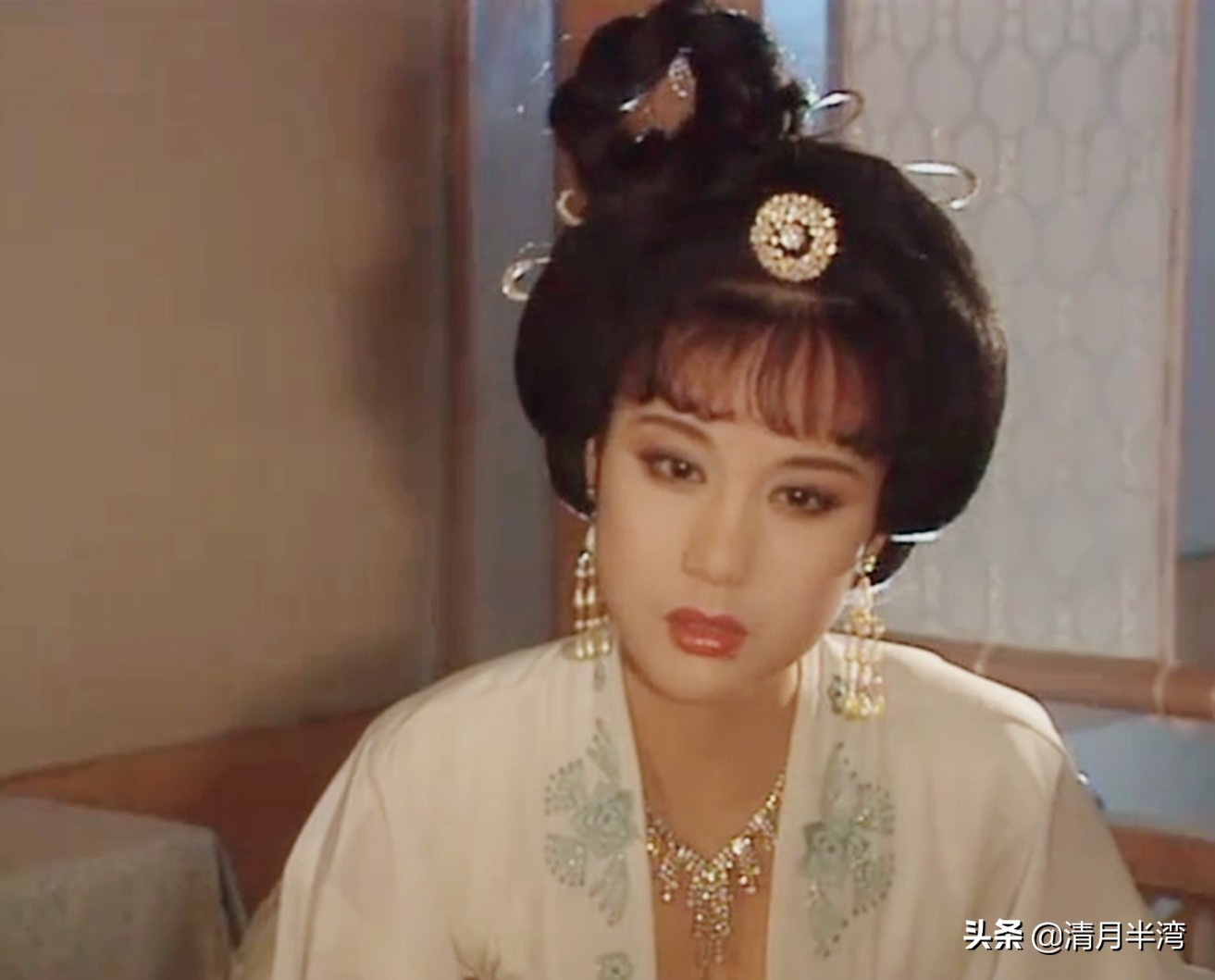 骨瘦如柴就别硬充唐美人了，这9位珠圆玉润才是唐宫里的真绝色