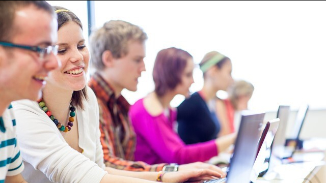 大学生就业如此之难，为什么还要读大学呢？