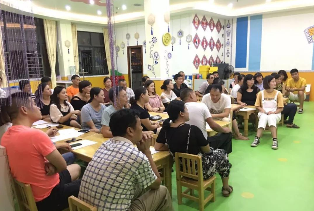 选择公立还是私立？家长有些纠结，这些答案帮你理清思路