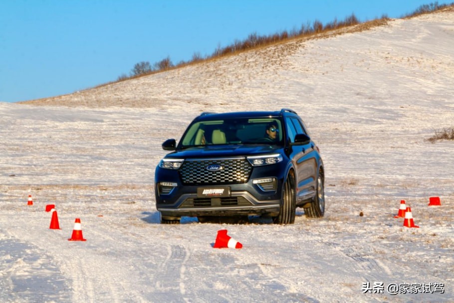 福特探險者2020新款影帝級suv