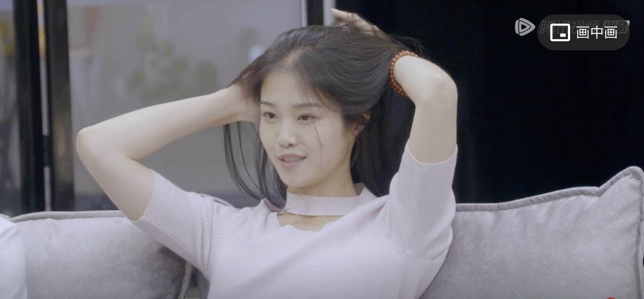 《心动的信号1》李君婕为何一直撩头发？二刷才看懂她最自卑