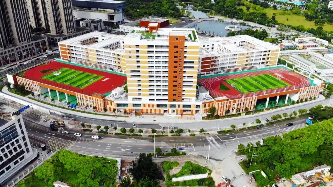 新校长到位，坪山高级中学能否实现逆袭？