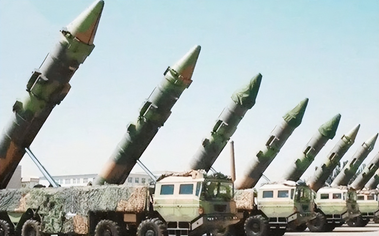 �ؾ�ǿʤ�˵�ͷ�࣬�����˿ֲ�ƽ���ѱ䡰�����������㶦����