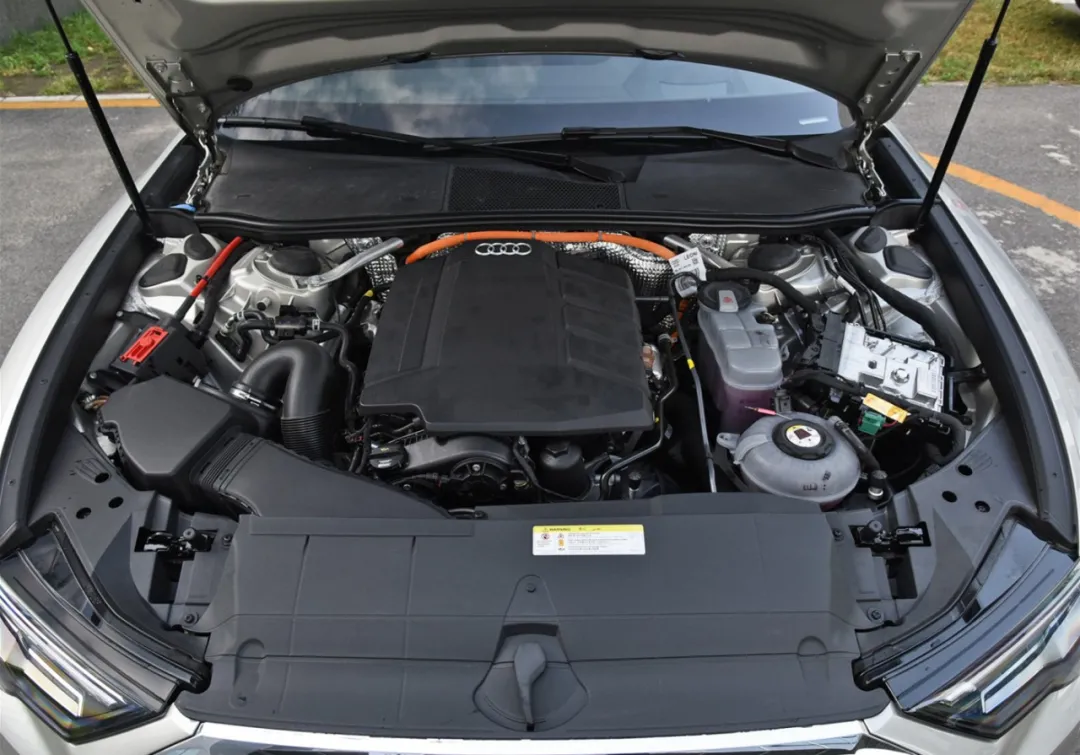 车300:奥迪也有卖不动的车,6.7秒破百,售价降7.8万月销仅192台