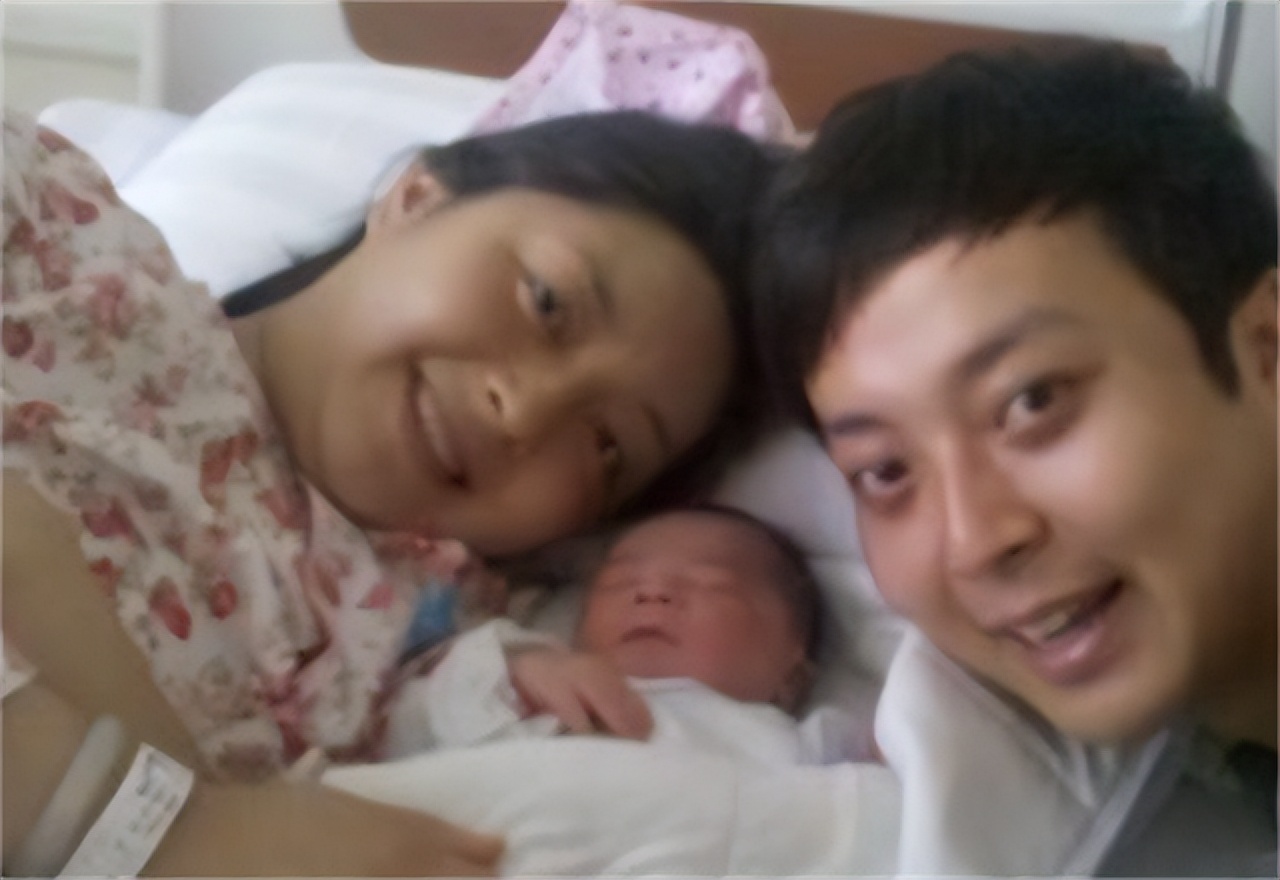 15年四川女主播因内急溺亡，现场只剩一只高跟鞋，土地上明显抓痕