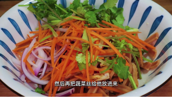 发鱿鱼是什么呢（两个方法教你制作干鱿鱼）