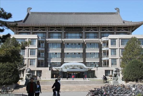 2022国内大学排名出炉，上海交大跌出前五，北京大学稳居第一