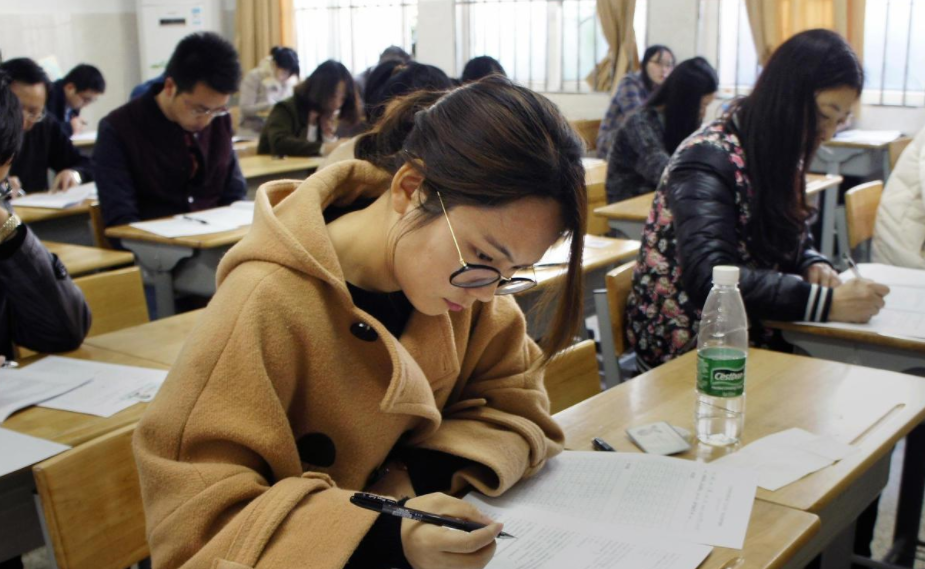 大专读什么专业比较好（适合大专毕业选择的6类工作）