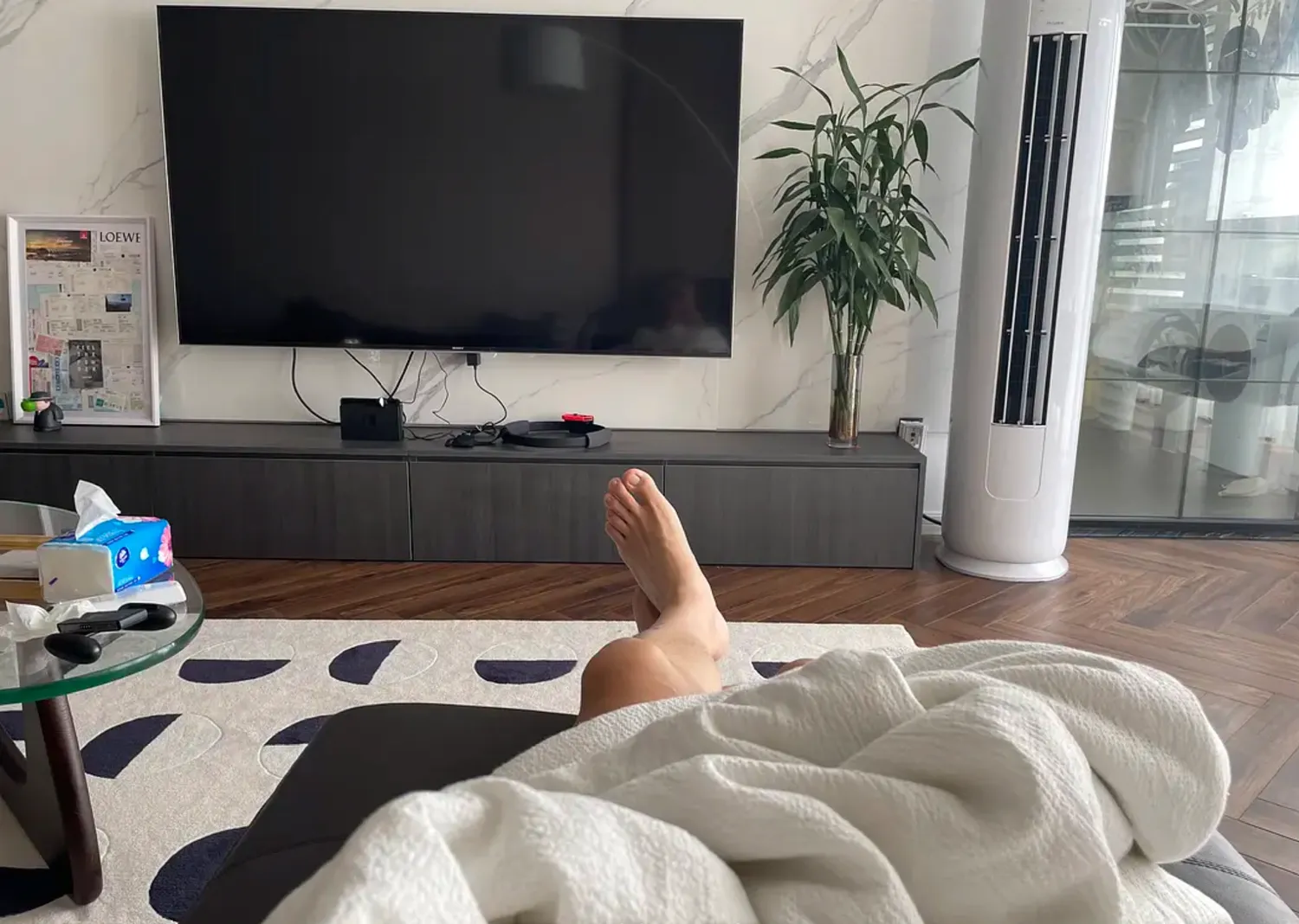 没有感觉到时间过得这么快，十一假期马上结束了,他又要回到他的城市去了