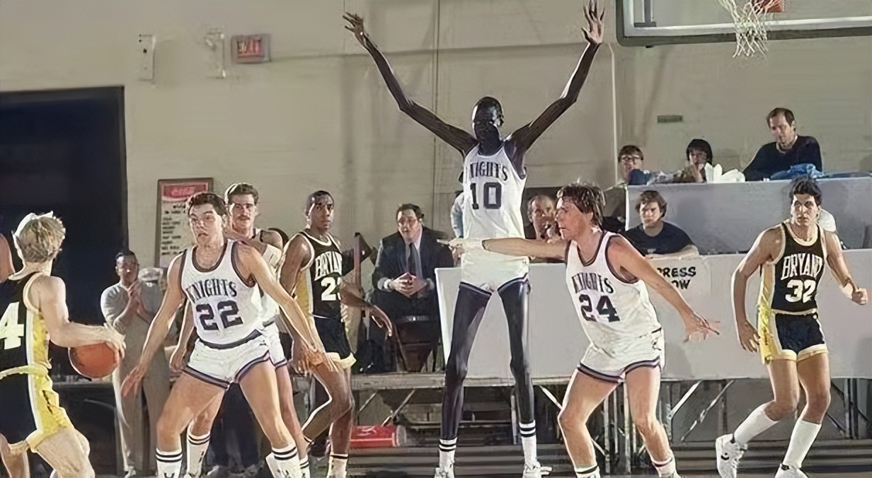 nba历史上有哪些比姚明高的(nba历史上各位置最高球员:魔术师控卫非最