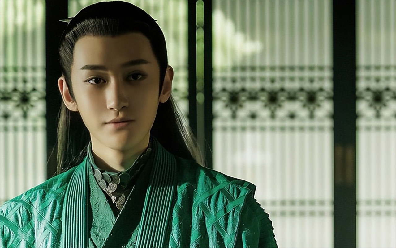 “病娇美男”别硬演，有人公子世无双，有人乡野村夫呆头鹅