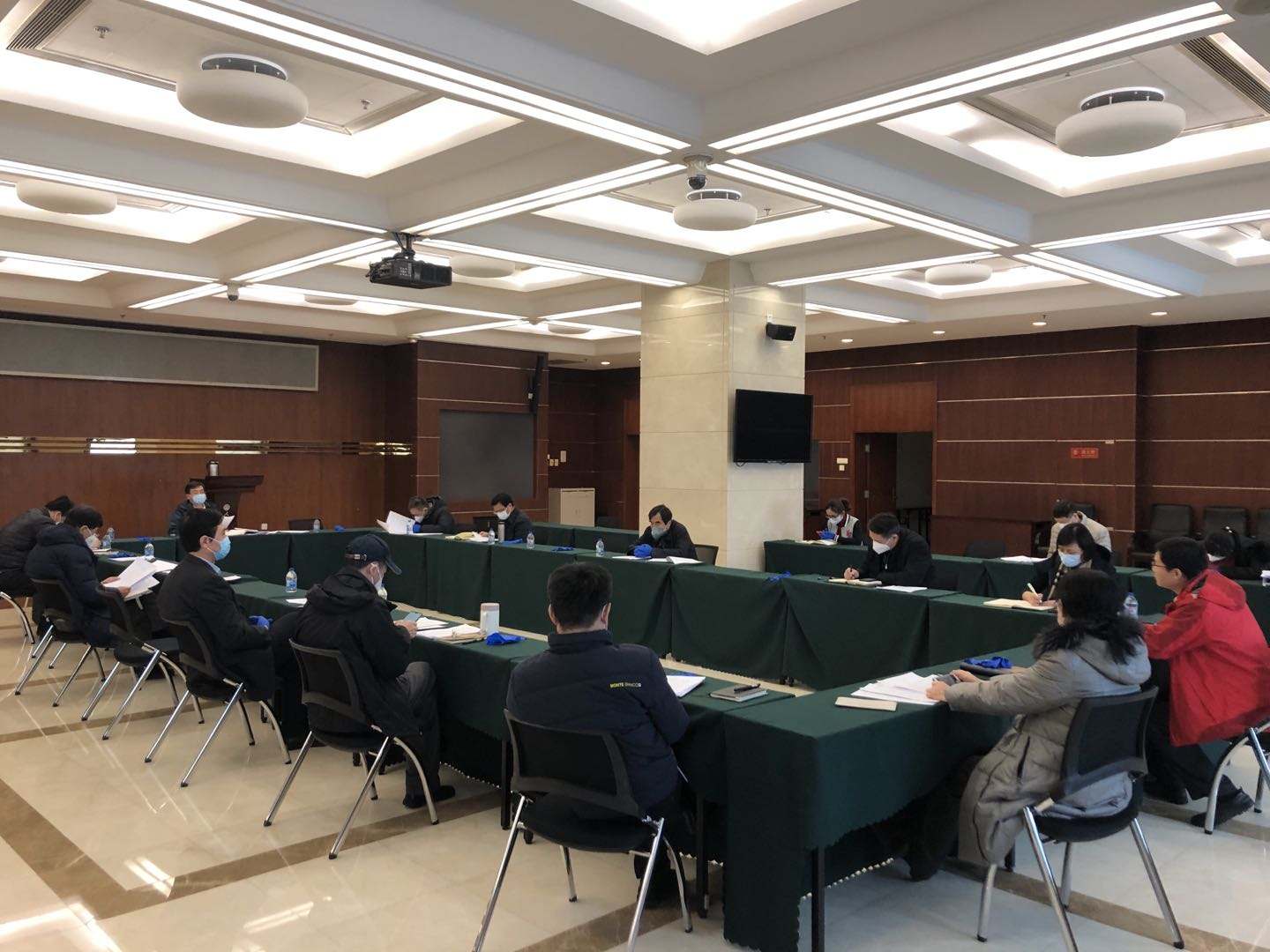 你认为国企与互联网大厂谁开会比较多？真相可能与想象的不一样
