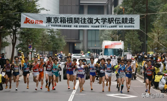 东京奥运会女子中长跑项目有哪些(​青山学院强势获得箱根驿传冠军：中日中长跑的五大差距与希望)