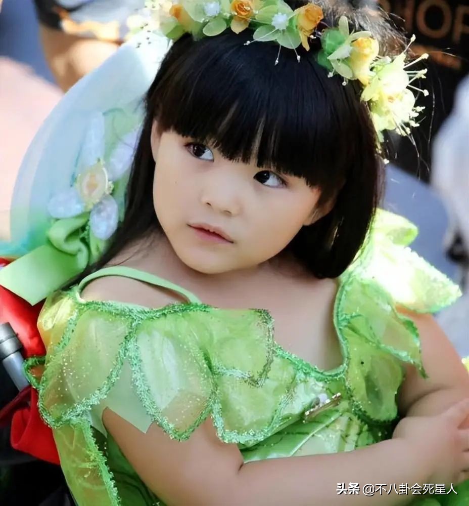 《爸哪》8位变化大的女孩，王诗龄减肥20斤变尖脸，曹格女儿成熟