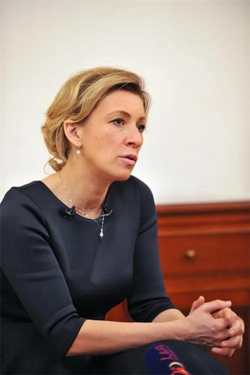 俄羅斯第一美女外交官扎哈羅娃美照