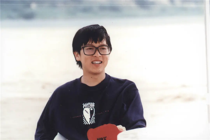 12位因车祸去世的明星：每一位都令人怀念，最小的只有25岁