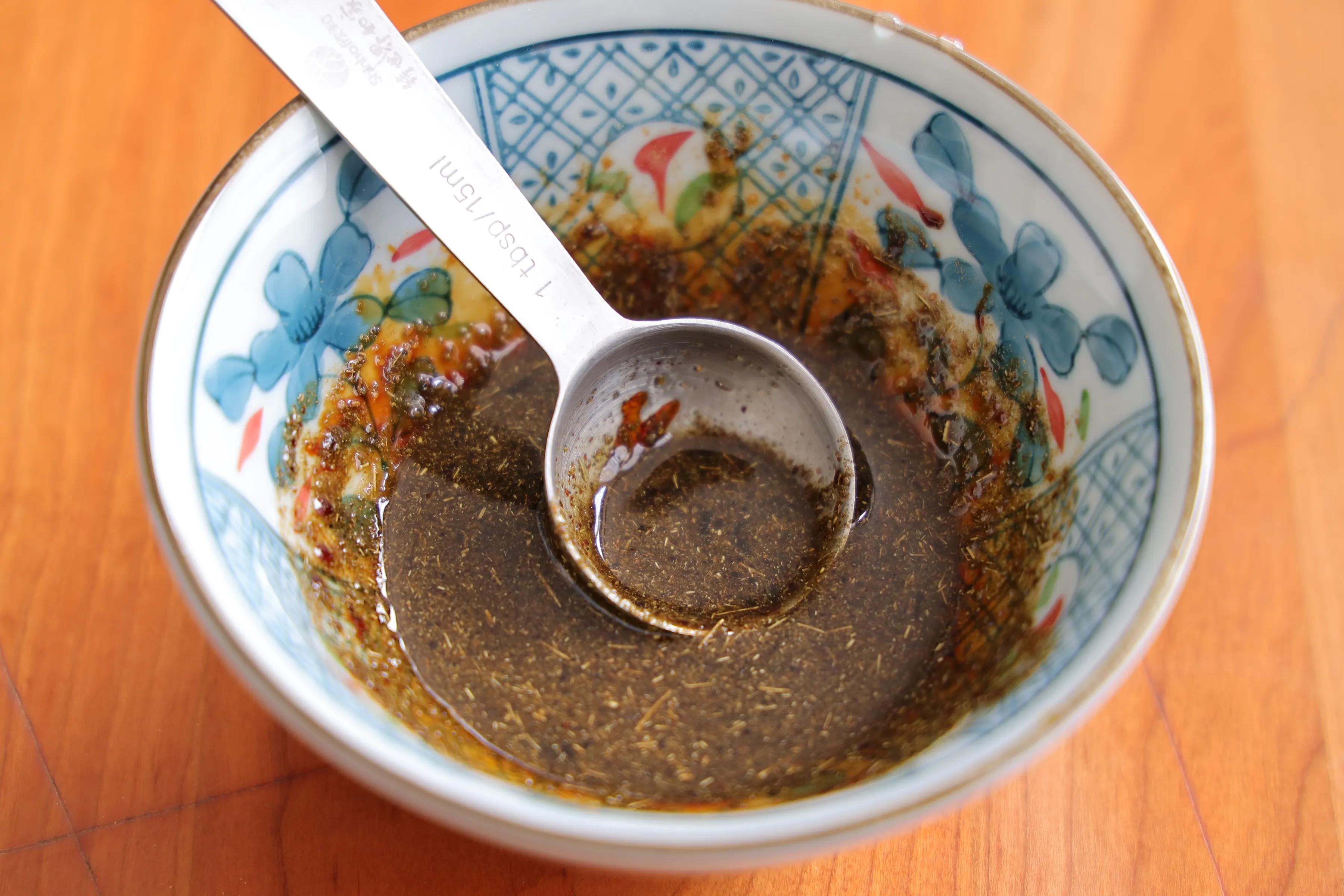 冬天要多吃豆腐，试试这个做法，比红烧简单，比麻辣更过瘾