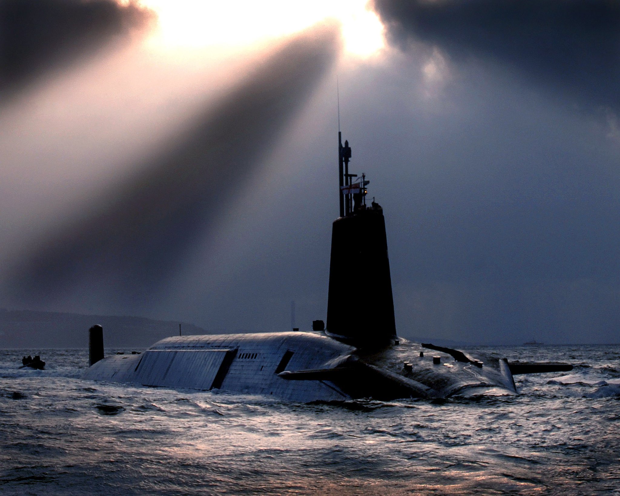 Լ��ѷ��в�Զ��˴���������ҵ���̨���棺1ö�������ܻ���Ӣ��