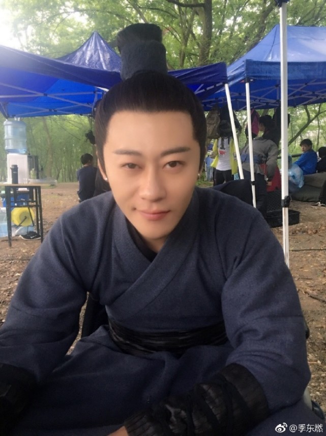 《古剑奇谭2》男星季东燃去世，好友刘芮麟悼念，离世原因不详