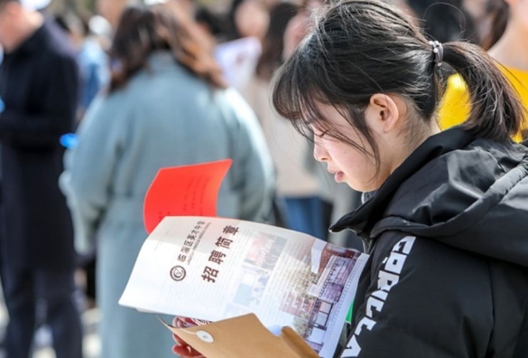 “专升本”制度迎来调整，升本科学历变困难了？大专生欲哭无泪