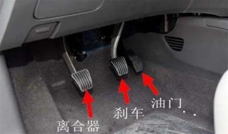 手動擋汽車駕駛10大技巧，聽老司機的話，你就全懂了